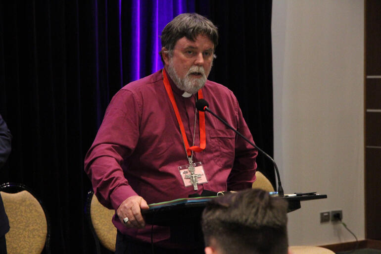 Archbishop Philip Richardson speaks to General Synod Te Hinota Whānui after its vote of thanks for his archiepiscopal leadership. Archbishop Philip Richardson speaks to General Synod Te Hinota Whānui after its vote of thanks for his archiepiscopal leadership.